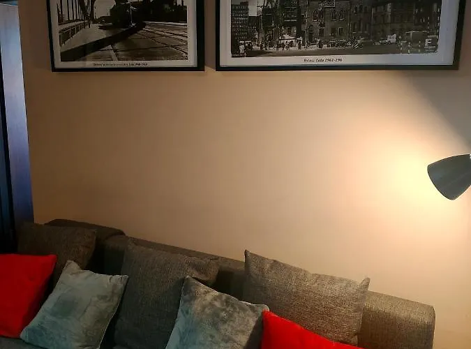 „kredka I Olowek” 弗罗茨瓦夫