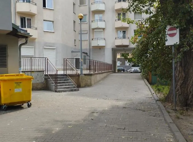 „kredka I Olowek” 弗罗茨瓦夫